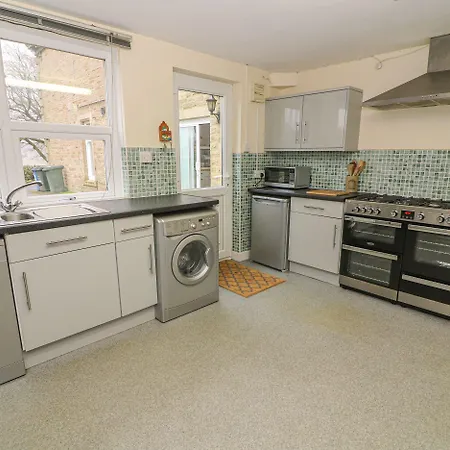 Laurel Bank * Embsay